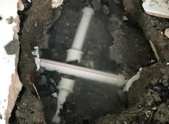 宝兴阳台漏水维修公司为您分享楼上楼下漏水怎么处理